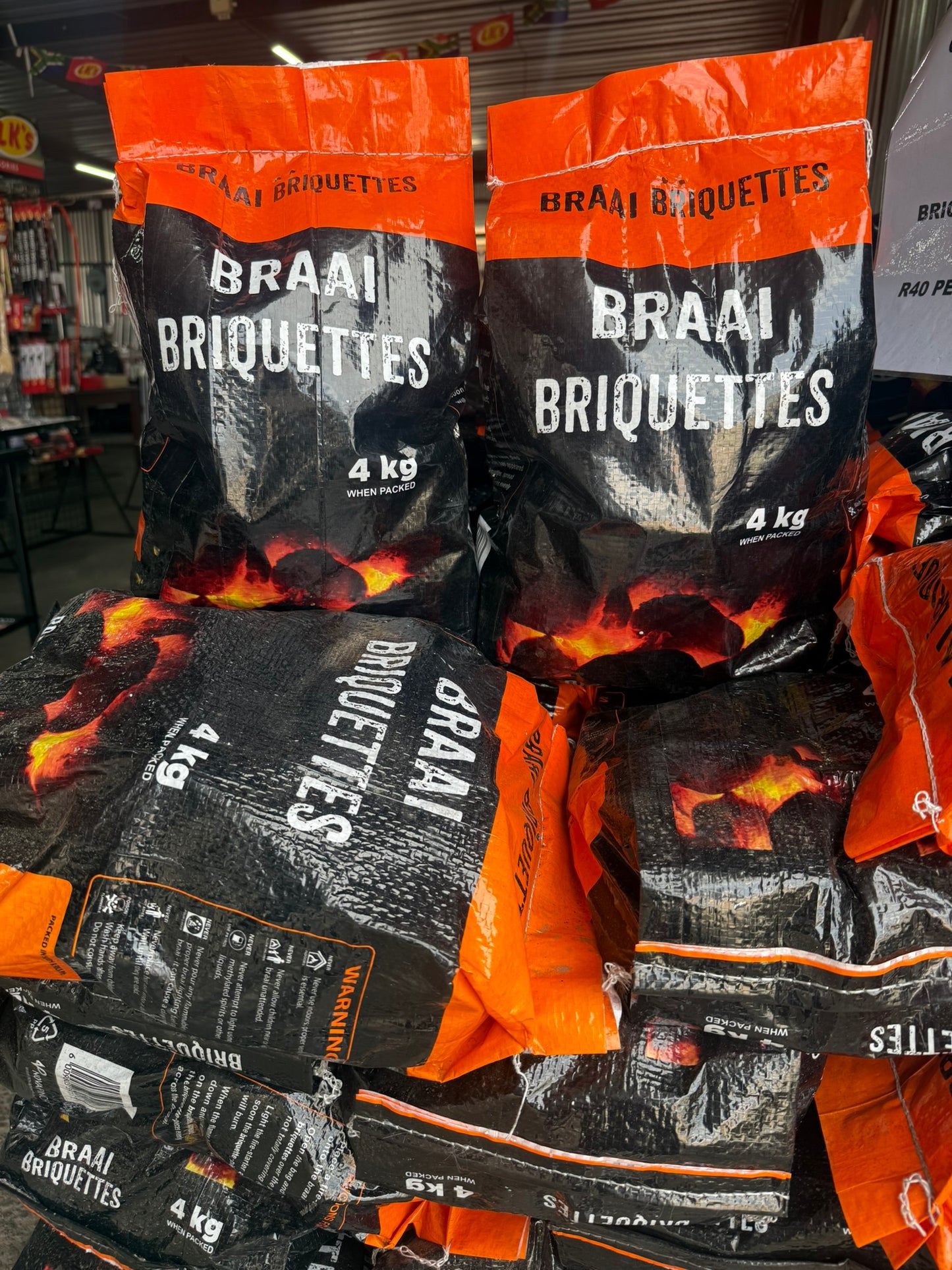 Fox Briquettes